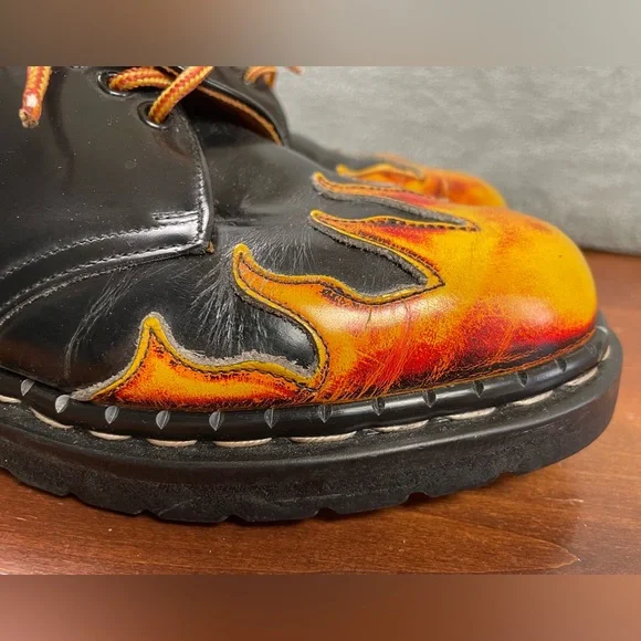 Tred Air Leather Flames Low Shoes Men’s Sz 8 Lace Up Black TredAir England - Picture 5 of 16